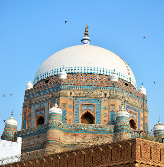 tomb of shah rukn e alam multan (1)